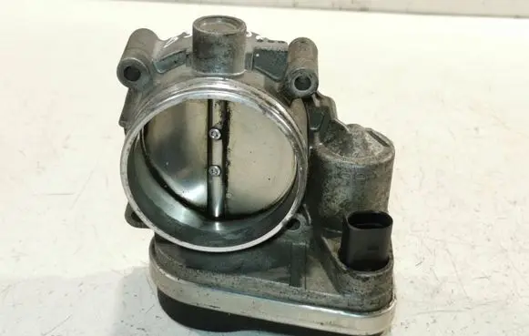 BMW 5 E60 E61 Throttle valve 408238420001 7516946 1230206