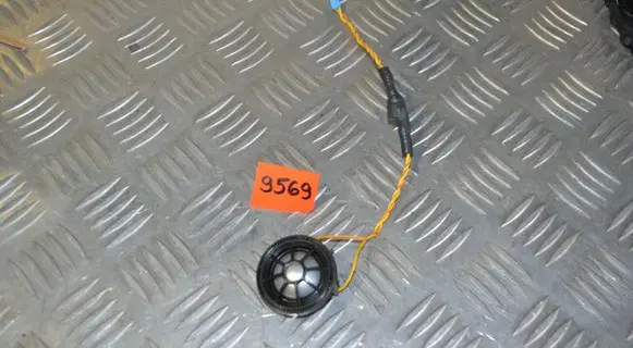 BMW 3 E90 E91 Front door high frequency speaker 9217909