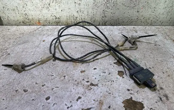 Mercedes-Benz GLC C254 Exhaust gas temperature sensor A0009058015 Q003HT0005 235104269425