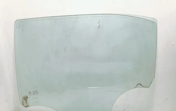 Citroen C3 Rear door window glass