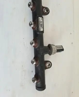 Ford C-MAX I Fuel main line pipe 9681649580