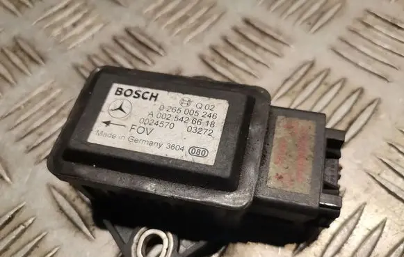 Mercedes-Benz E W211 Yaw turn rate sensor 0025426618
