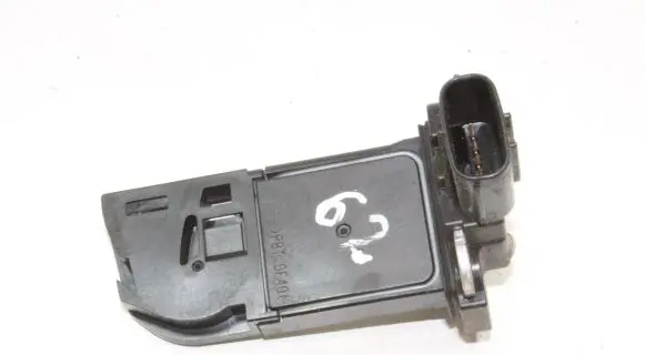 Toyota Auris 150 Mass air flow meter 2220426010