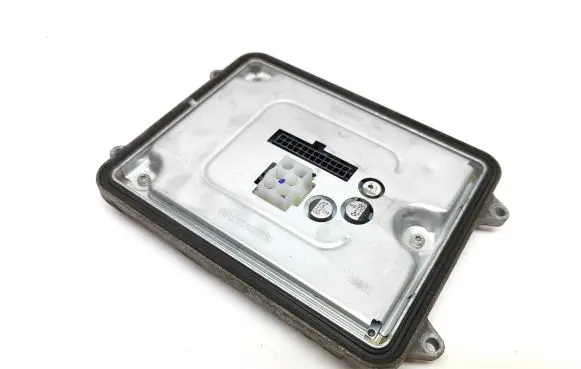 Tesla Model X Headlight ballast module Xenon 0020102404 C0199215