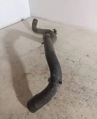 Volkswagen Golf IV Engine coolant pipe/hose