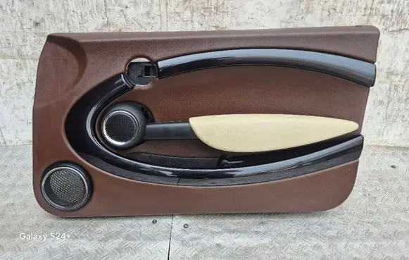 Front door card panel trim
