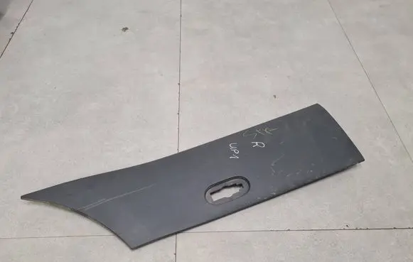 Mercedes-Benz Sprinter W907 W910 Rear fender molding trim A9106909801 A9106900401