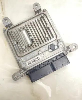 Mercedes-Benz E W212 Engine control unit/module A6511500126 28208056 A0054469240