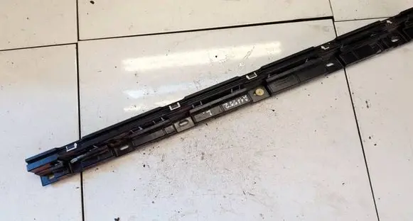 BMW 5 GT F07 Sill/side skirt trim 51777184777