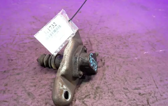 Chevrolet Lanos Clutch slave cylinder 