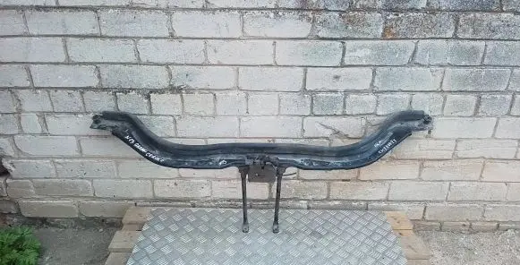 Jeep Grand Cherokee (WJ) Radiator support slam panel 52079416 245401C