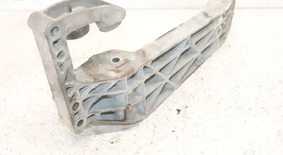 BMW X4 F26 Gearbox mounting bracket 6786567