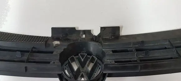 Volkswagen Golf IV Front grill 1J0853655D 1J0853651F