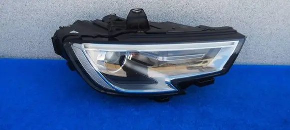 Audi A3 S3 8V Headlight/headlamp 8V0941006E