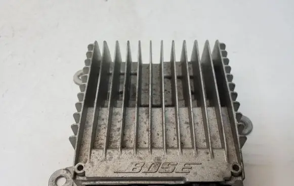 Chevrolet Volt I Sound amplifier 20760438