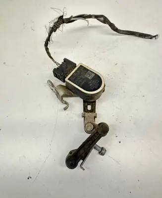 BMW 5 F10 F11 Headlight level adjustment motor 