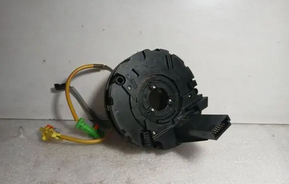 Mercedes-Benz C W203 Airbag slip ring squib (SRS ring) 305273999001 281821 K3C24042292