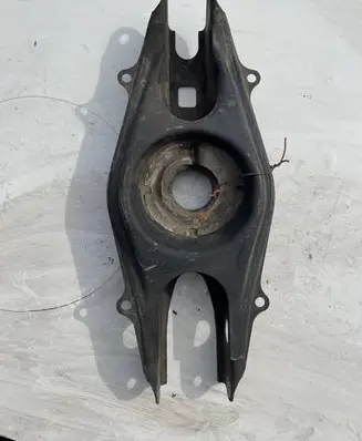 Mercedes-Benz C W204 Rear upper control arm/wishbone 2043502908 1196782 131011