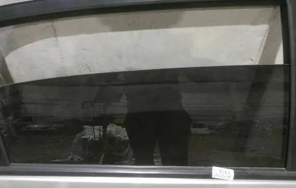Toyota Corolla E120 E130 Rear door window glass AS2