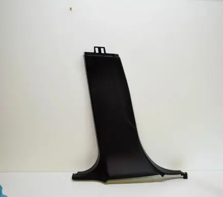 BMW X4 F26 (B) pillar trim (bottom) 7337607