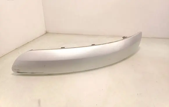 Volkswagen Golf Plus Front bumper splitter molding 5M0807655A 5M0807717A