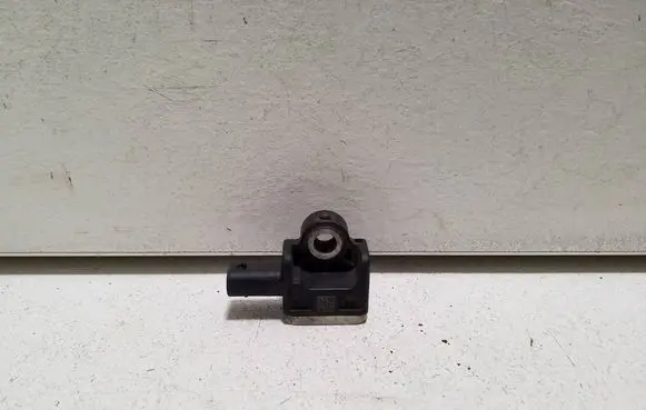 Porsche Taycan 9J1 Airbag deployment crash/impact sensor 971907656