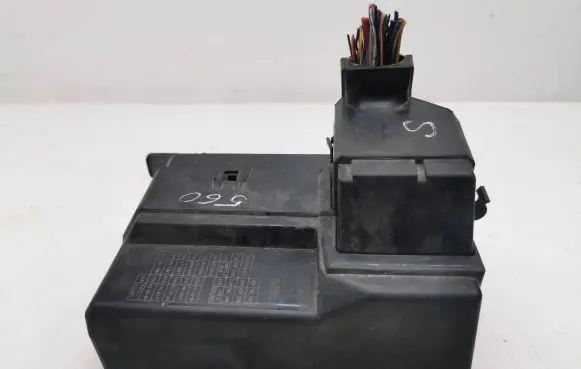 Nissan Murano Z50 Fuse module 7154708230