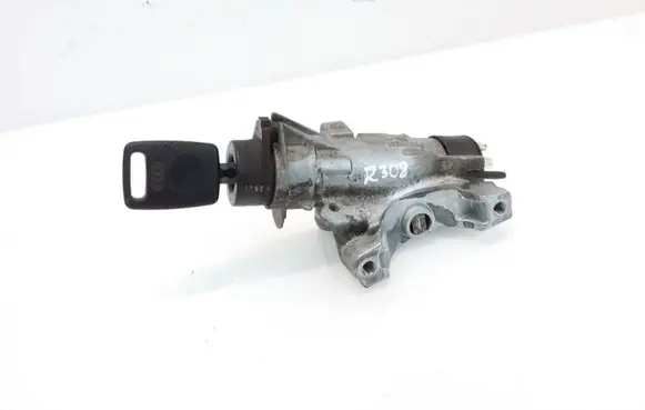 Audi A4 S4 B5 8D Ignition lock 4D0905851D