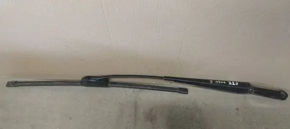 Toyota Avensis T250 Windshield/front glass wiper blade 90562556