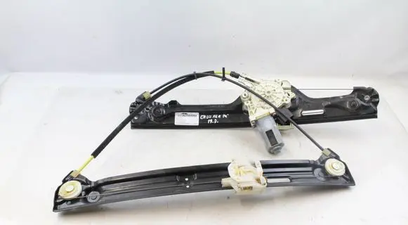 BMW X6 M Front door window regulator with motor 7197302 51337197302