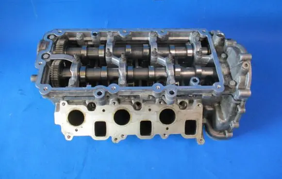 Audi A6 S6 C6 4F Engine head 0594S