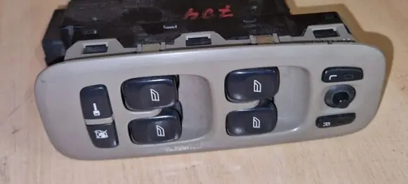 Volvo V70 Electric window control switch 30637803