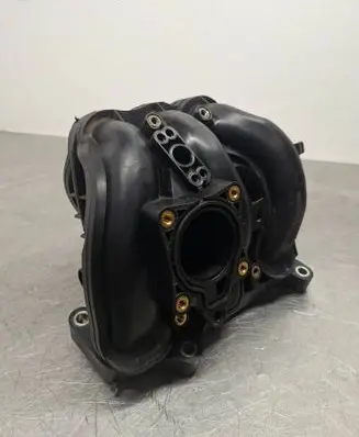 Toyota Yaris Intake manifold 