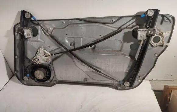 Seat Ibiza II (6k) Front door window regulator motor 6L3837755F 991931XXX 6Q2959802A
