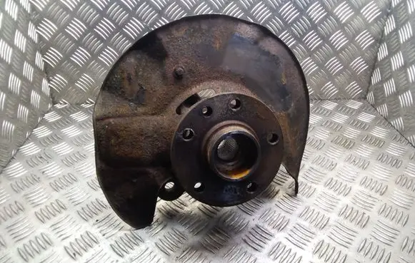 Volkswagen Multivan T5 Front wheel hub