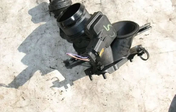 Peugeot 508 RXH Throttle valve V29007022