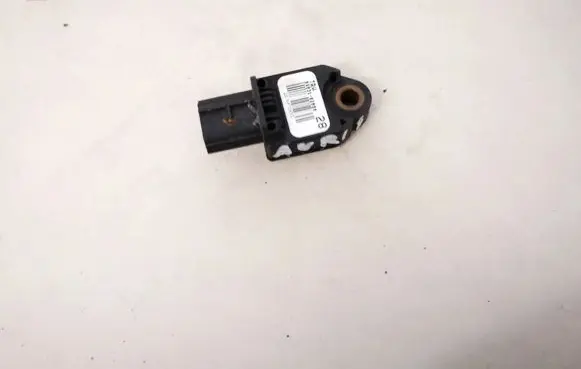 Toyota Auris 150 Airbag deployment crash/impact sensor 8983102080 89831-02080