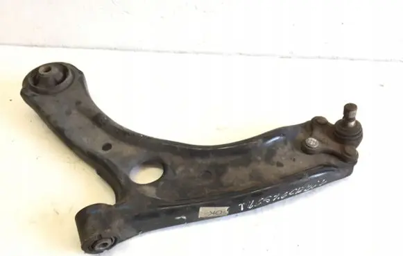 Hyundai Tucson TL Front lower control arm/wishbone 54500D7000