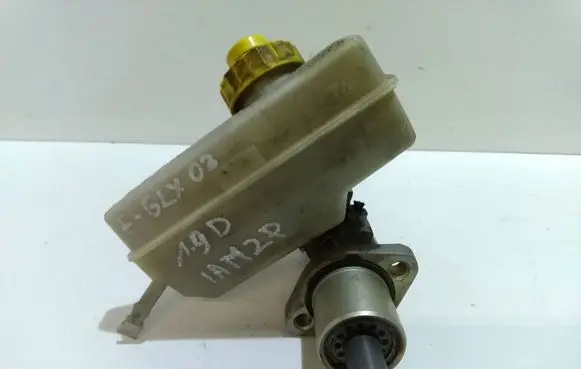 Ford Galaxy Master brake cylinder 7M4611303A