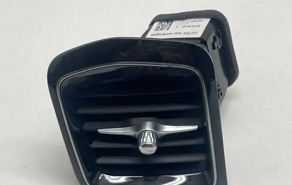 Volvo S60 Dashboard side air vent grill/cover trim 31477876 AD7GP 20190527