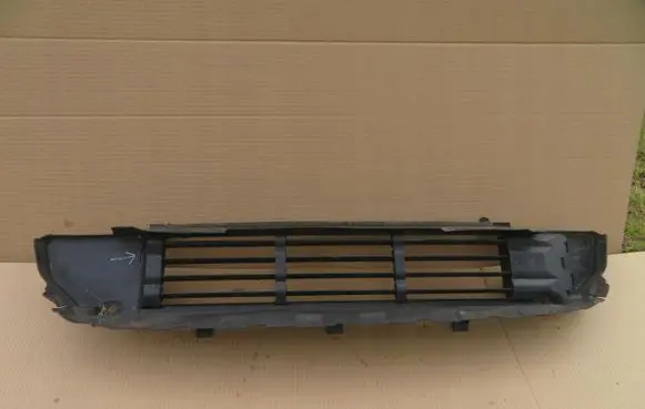 Volvo XC40 Radiator trim 31455422
