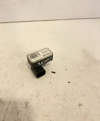 Volkswagen Touareg II Acceleration sensor 7P0907508
