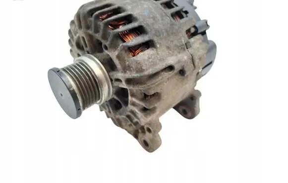 Volkswagen Transporter - Caravelle T5 Generator/alternator 03L903024L