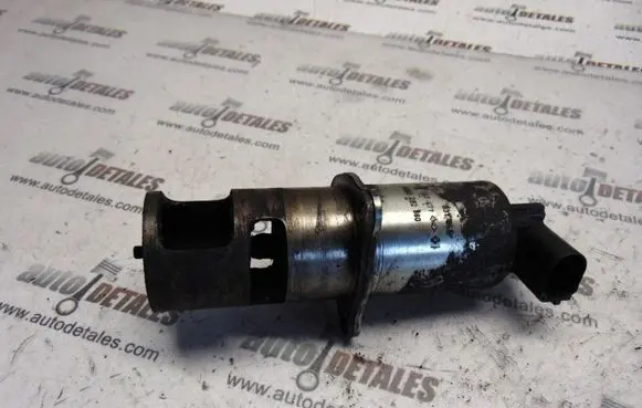 Mitsubishi Carisma EGR valve 8200282880