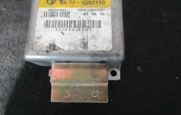 BMW 5 E34 Airbag control unit/module 65778362119 65.77-8362119
