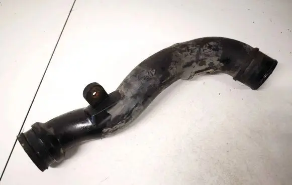 Intercooler hose/pipe