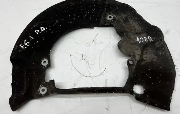 BMW 5 E60 E61 Front brake disc dust cover plate 