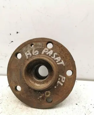 Volkswagen PASSAT B6 Front wheel bearing hub 
