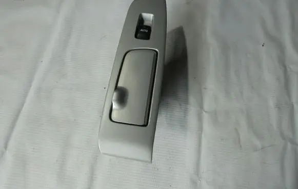 Lexus RX 330 - 350 - 400H Other switches/knobs/shifts 74270-48120