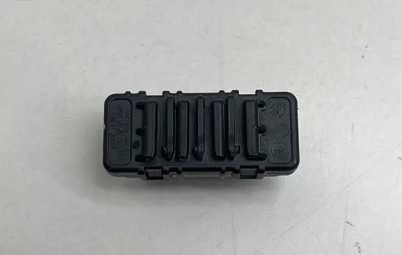 BMW X3 G01 Sensor 680739501